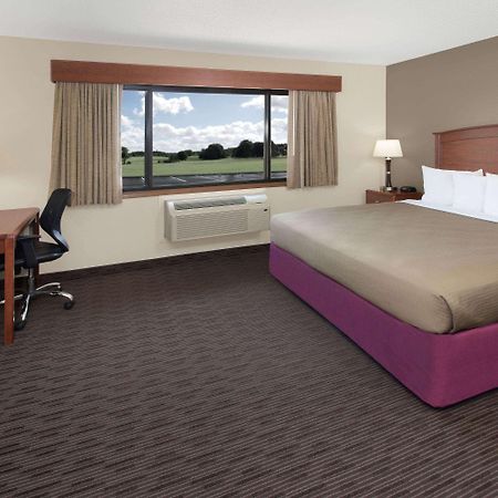 Americinn By Wyndham Grundy Center Екстер'єр фото