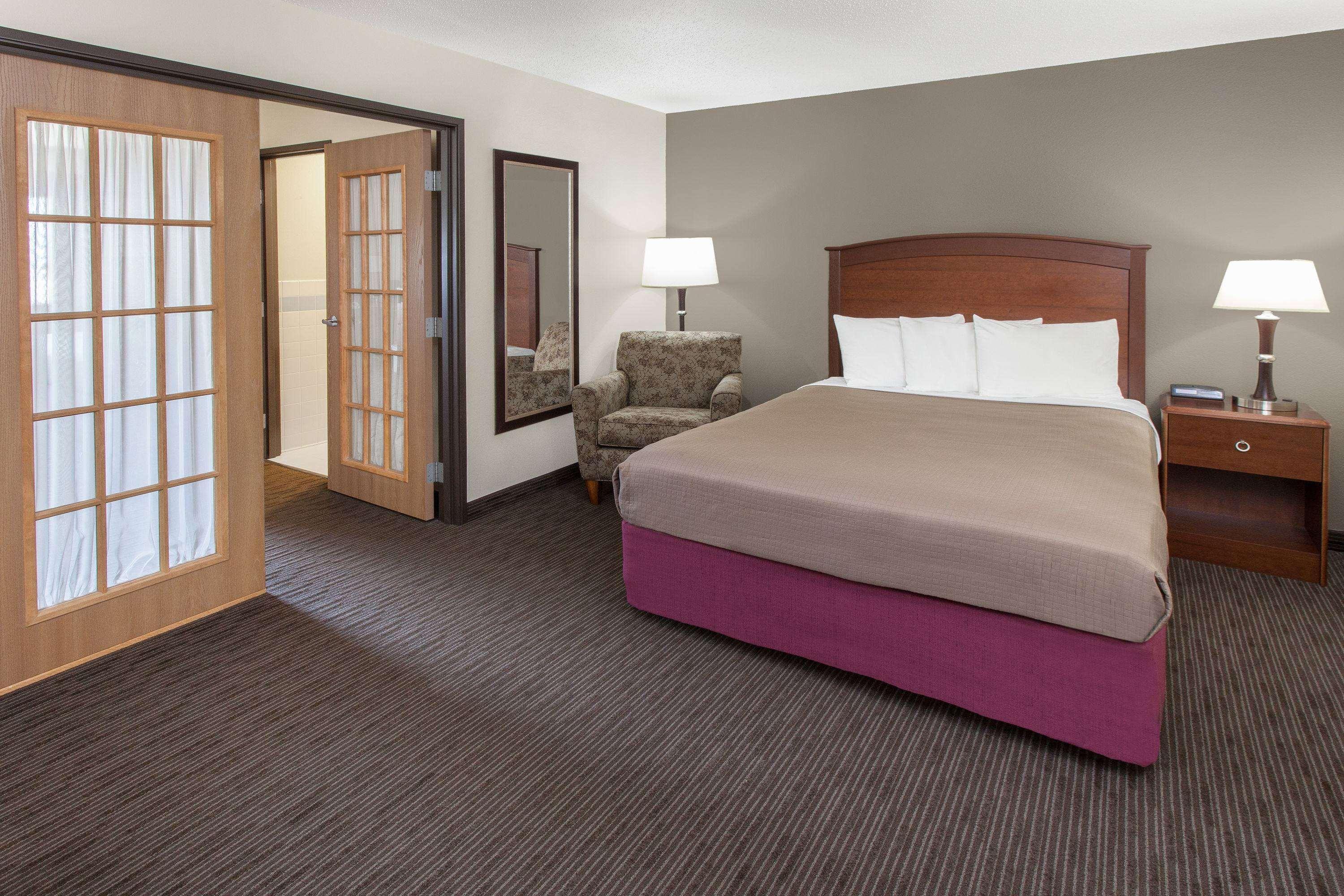 Americinn By Wyndham Grundy Center Екстер'єр фото
