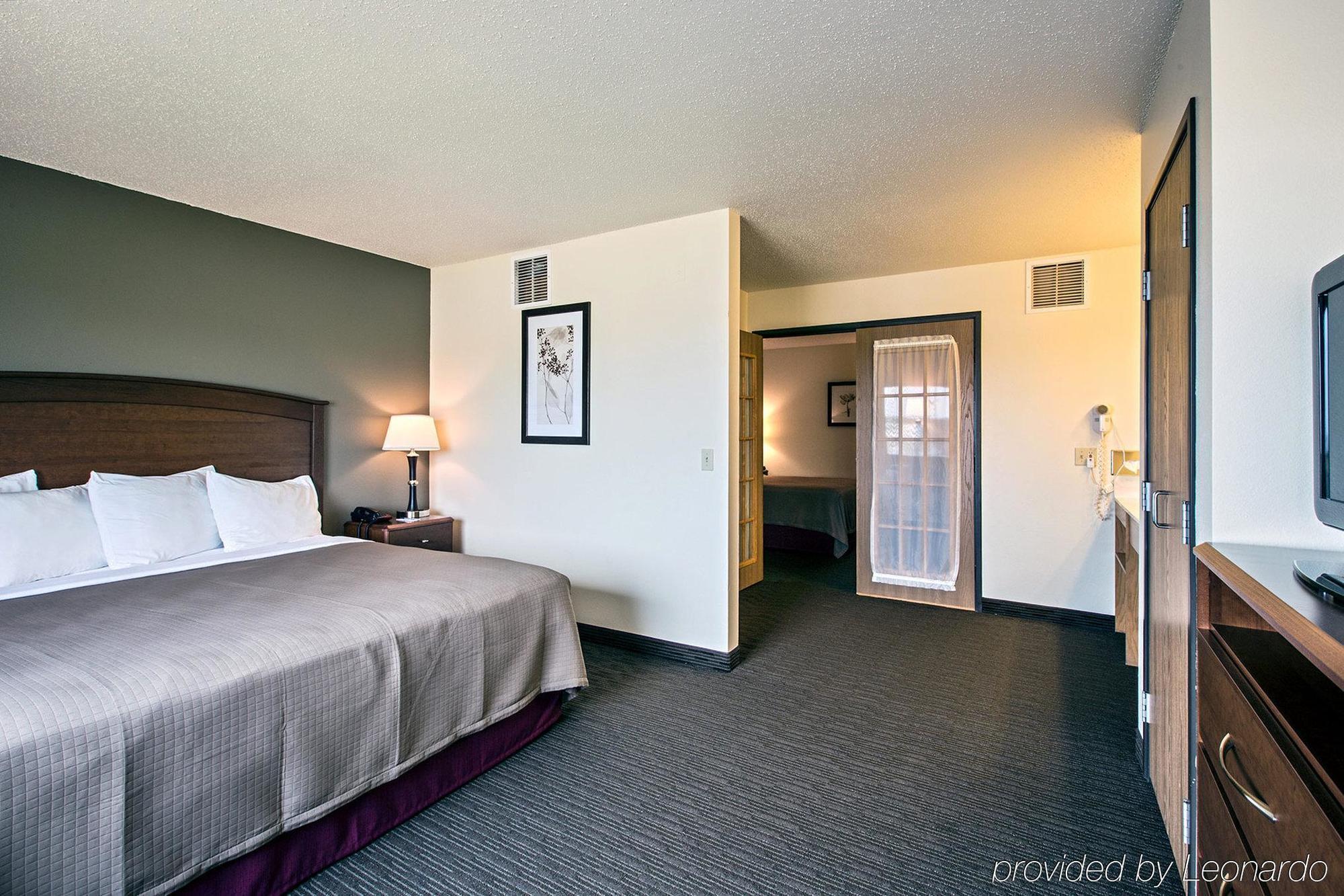 Americinn By Wyndham Grundy Center Екстер'єр фото